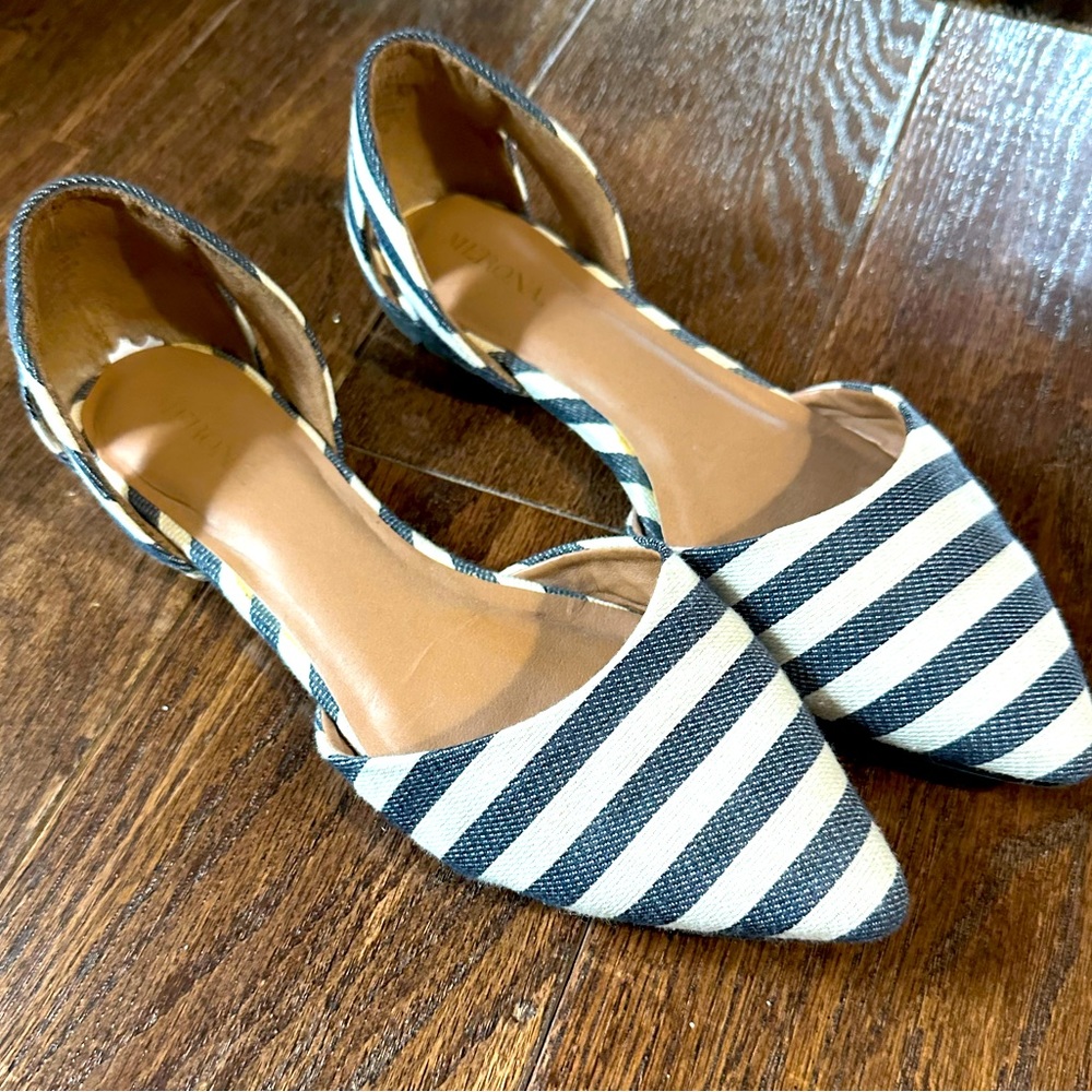 Striped flats